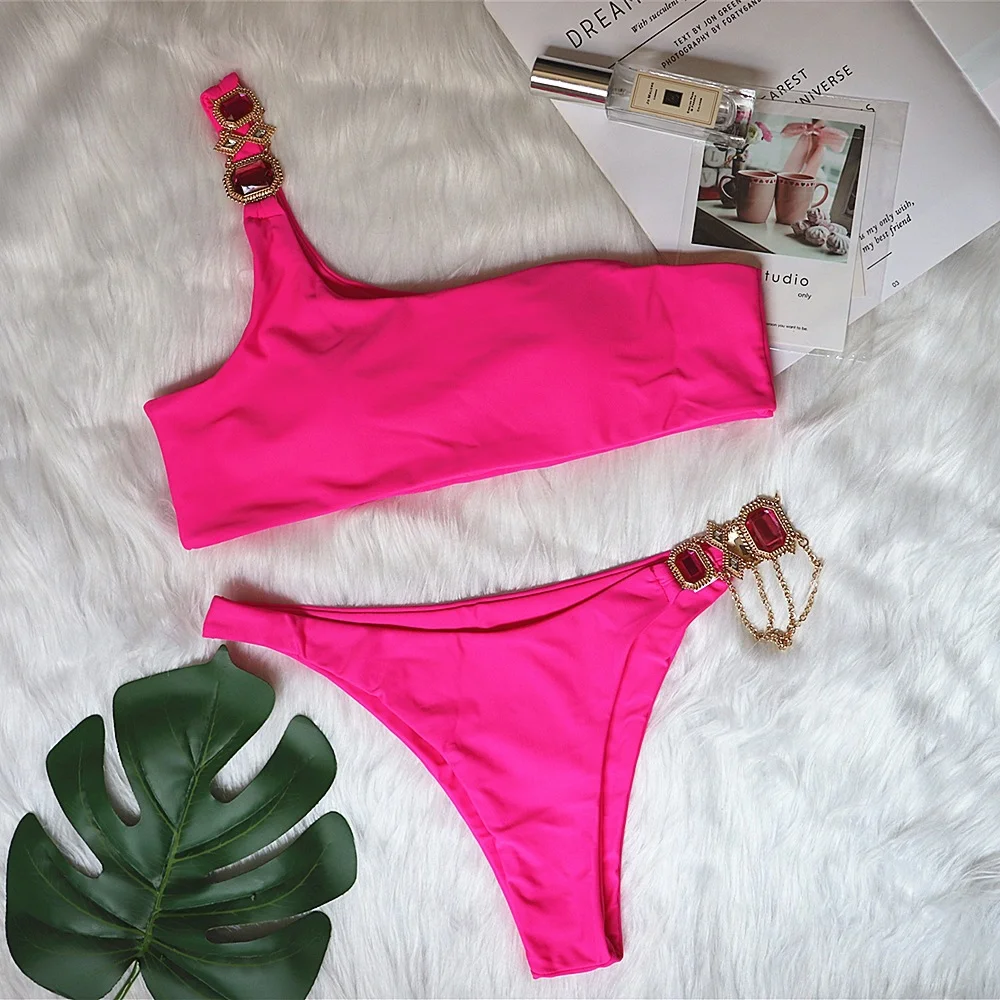 Uveng Uveng New Swimsuit Luxury Crystal Diamond Chain Female Split Swimsuit Plain Color One Shoulder Sexy Bikini