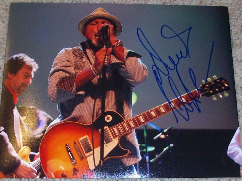 DEREK ST. HOLMES SIGNED AUTOGRAPH STRANGEHOLD 8x10 Photo Poster painting A w/PROOF