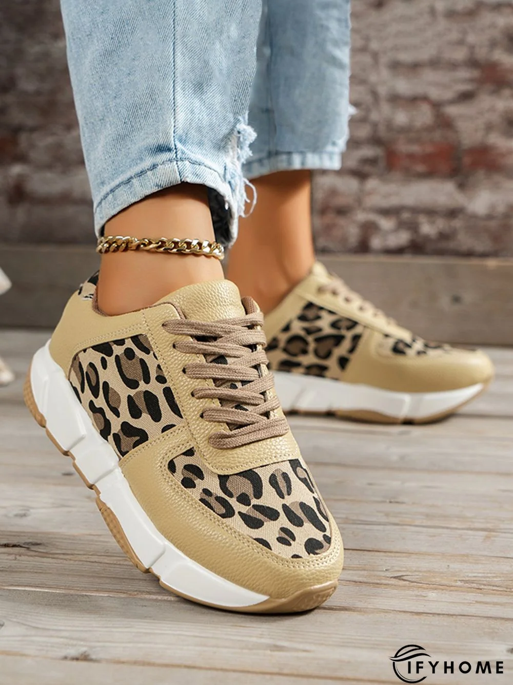 Plus Size Leopard Paneled Lace-Up Casual Sneakers | IFYHOME