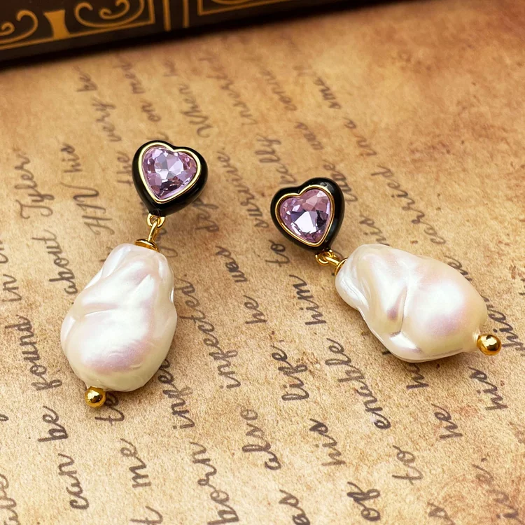 Light Luxury Glazed Love Earrings