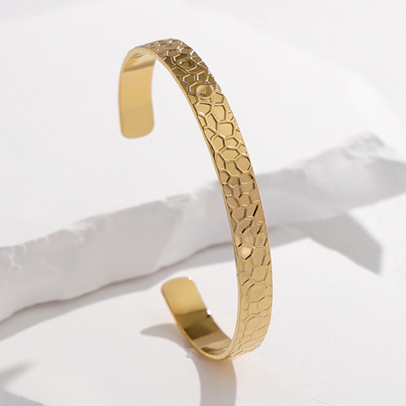 2 Pieces Expressive Stripe Stainless Steel Electroplating Bangles