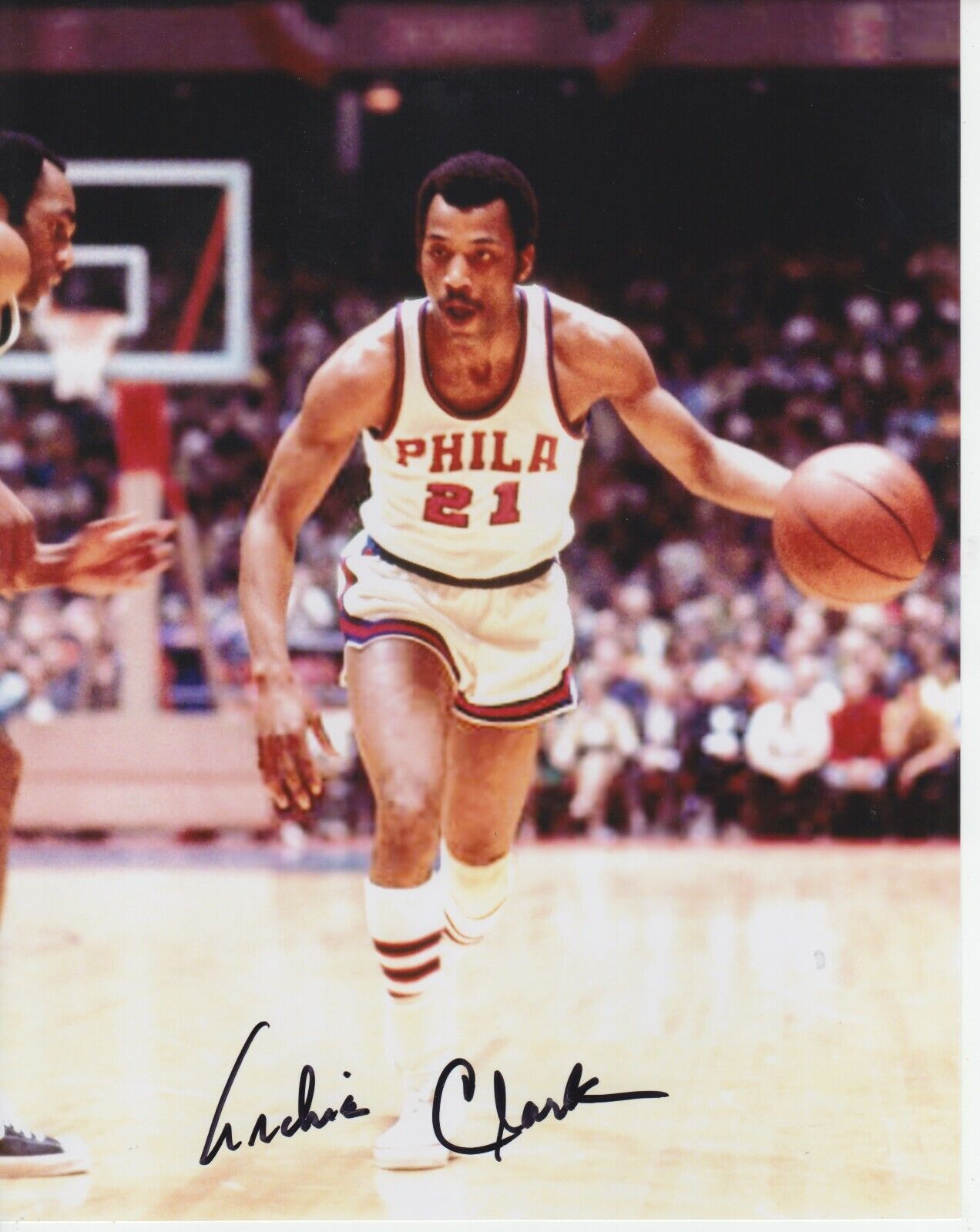 Archie Clark #0 8x10 Signed w/ COA Philadelpha 76ers