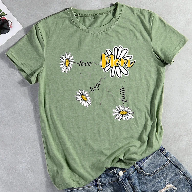 daisy gildan shirt