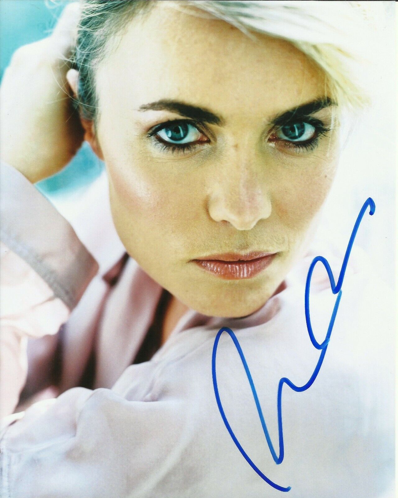 RADHA MITCHELL SIGNED SEXY Photo Poster painting UACC REG 242 FILM AUTOGRAPHS (3)