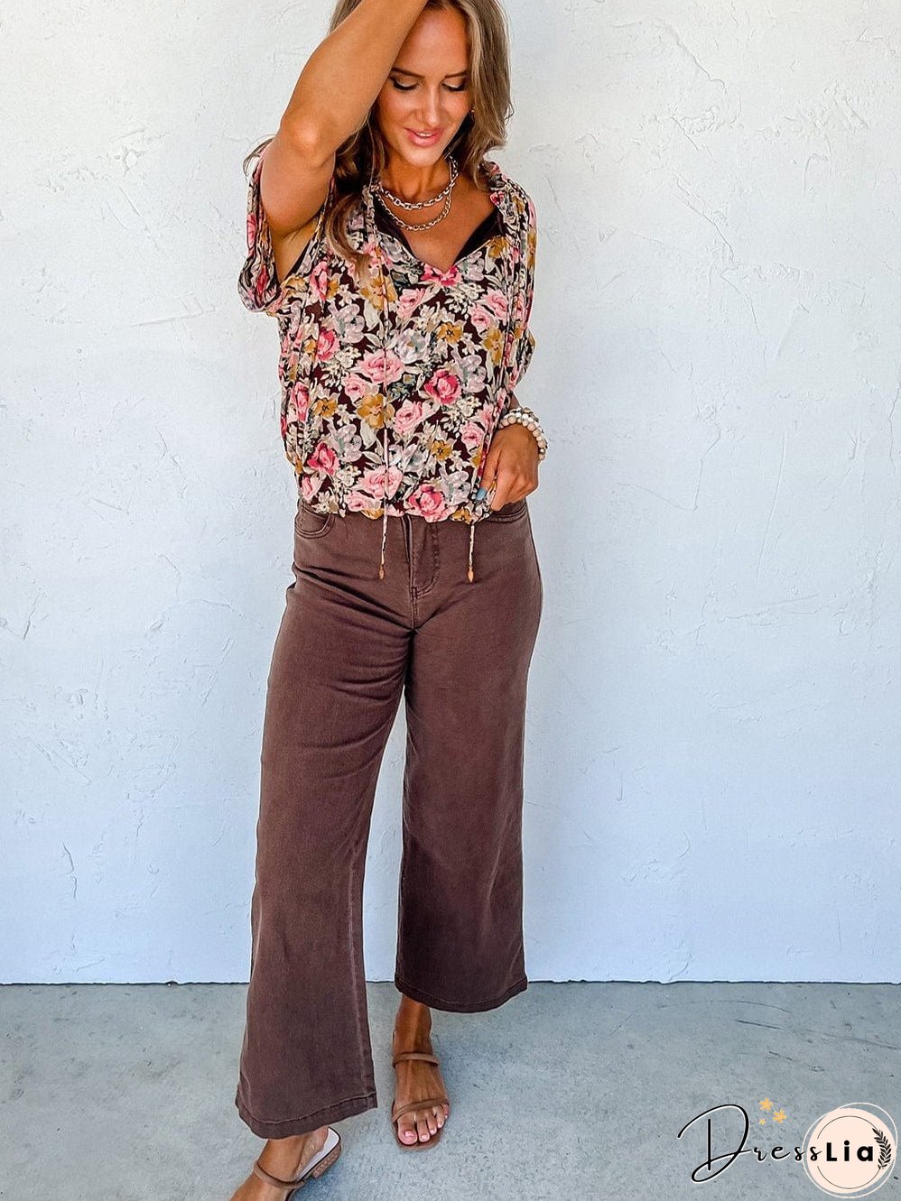 Short Sleeve Floral Blouse with Bubble Hem