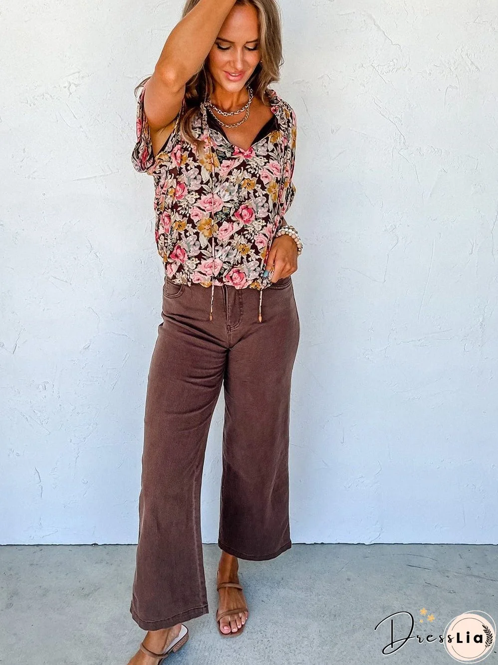 Short Sleeve Floral Blouse with Bubble Hem