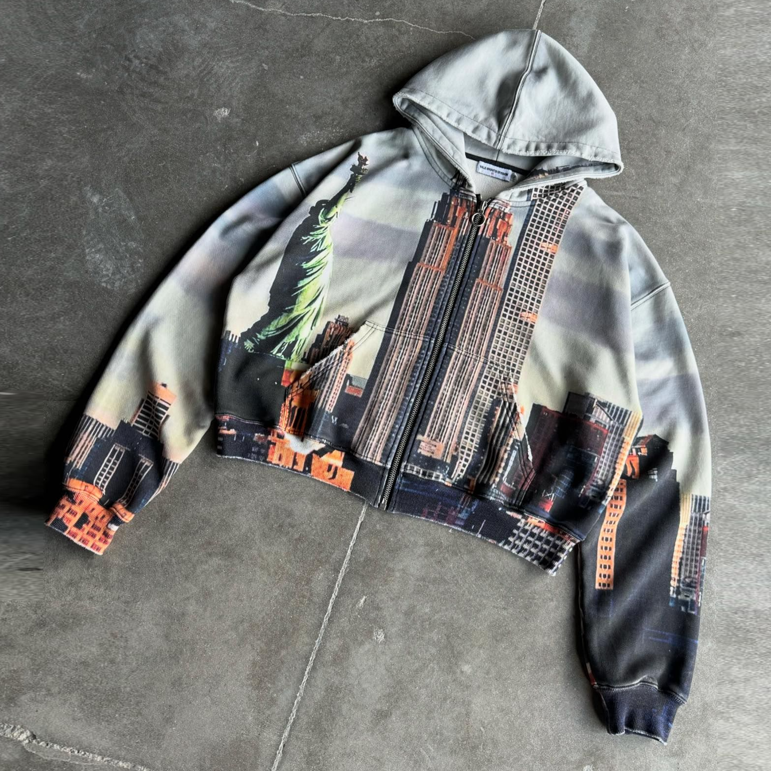 city print zip up hoodie