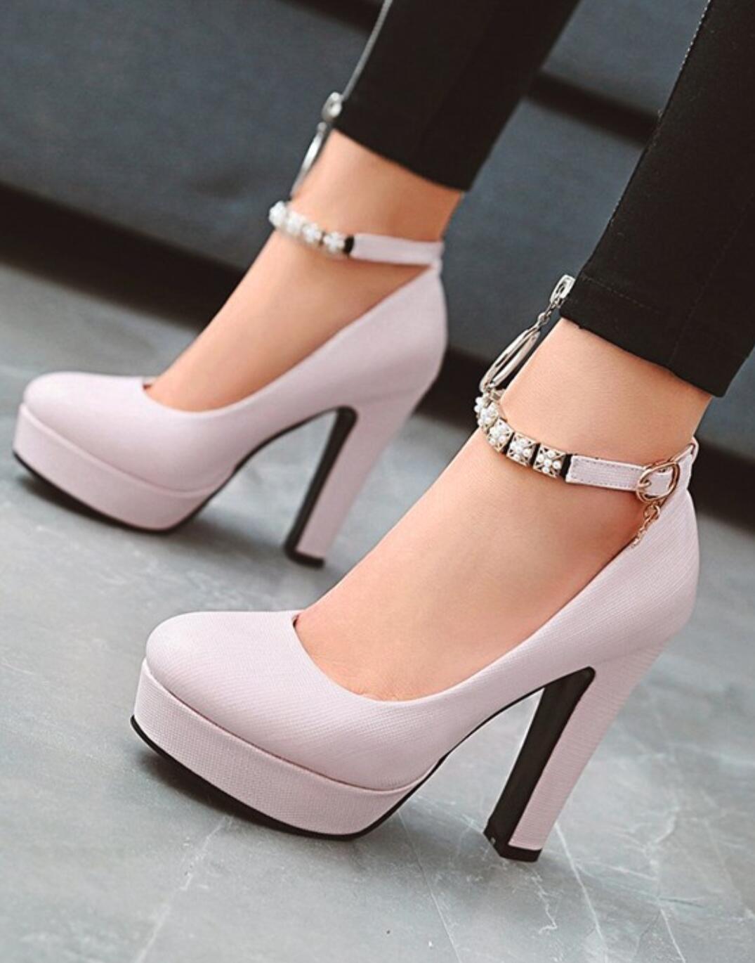 GOOSHOE Ankle Strap Platform Pumps