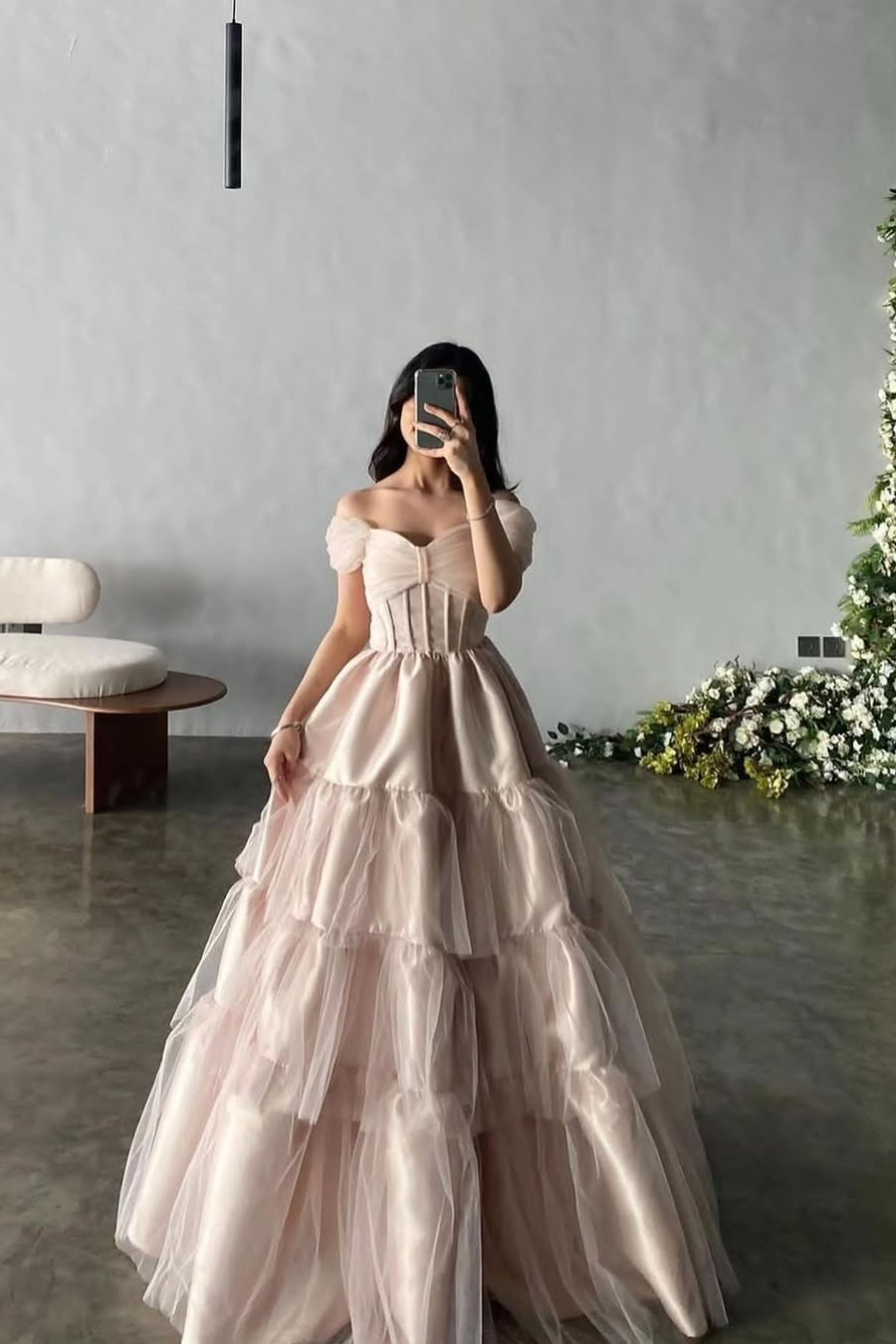 Lussooy  Beautiful Strapless Blushing Pink Off the Shoulder Sweetheart A Line Prom Dress with Ruffles 