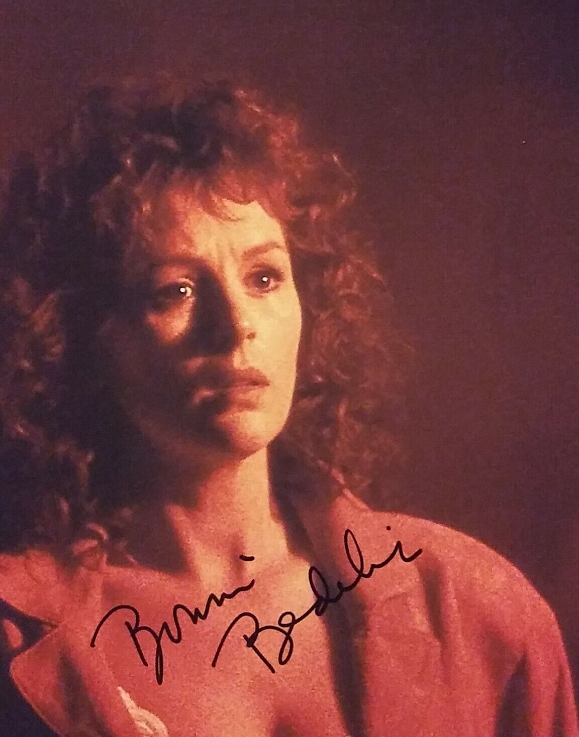 Bonnie Bedelia sign 8 x 10