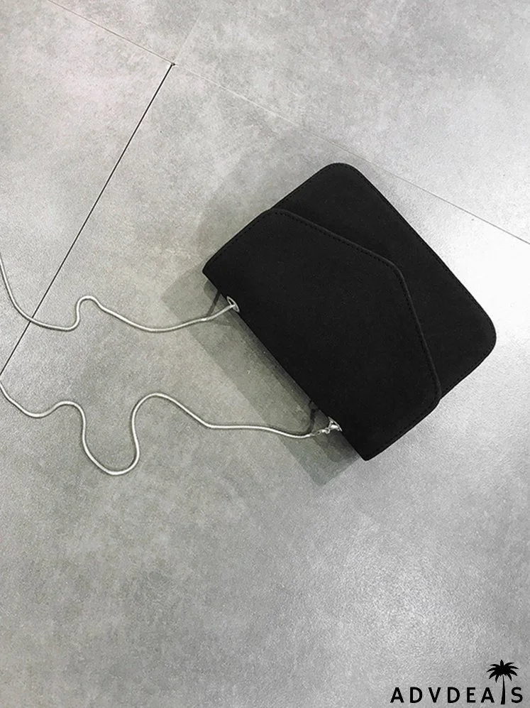 Flap Chain Crossbody Bag