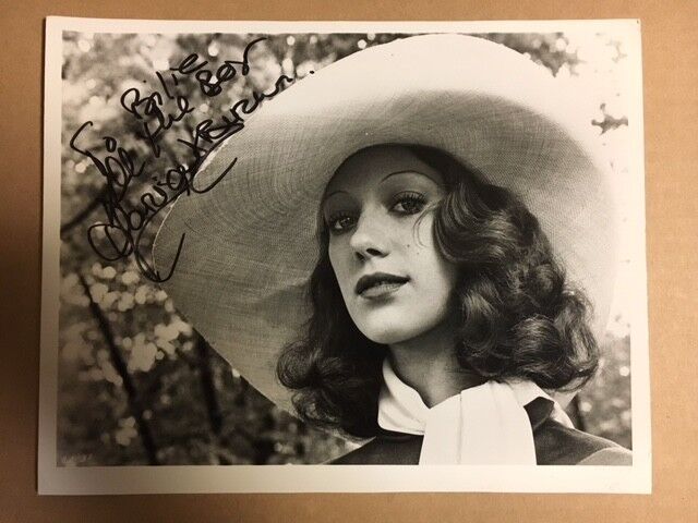 Marissa Berenson Lovely 8x10 Signed Photo Poster painting from Cabaret