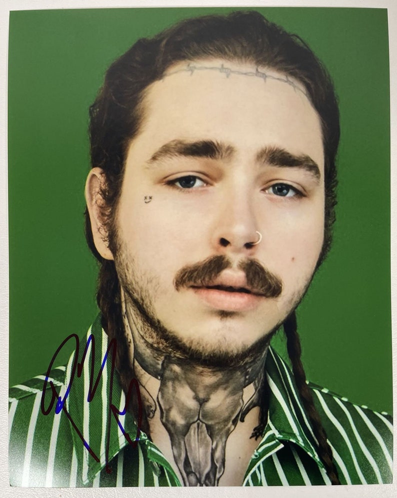 Post Malone Signed Autographed Glossy 8x10 Photo Poster painting - COA Matching Holograms