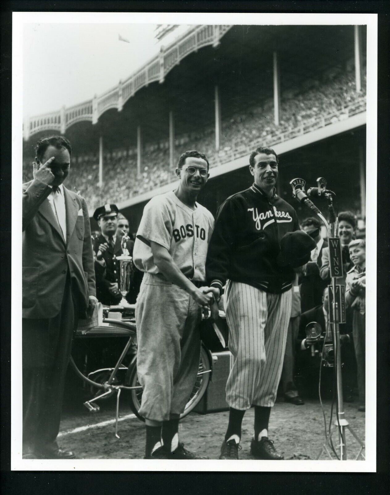 Joe DiMaggio Day at Yankee Stadium 1949 Type IV Press Photo Poster painting Yankees Dom DiMaggio