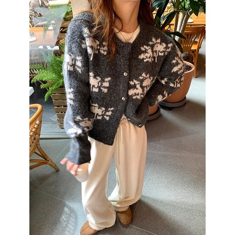 Athvotar Athvotar Vintage Fair Island Jace Sweater Women's Autumn/Winter New Lazy Wind Heavy Industry Snowflake Short Cardigan T-Shirt Tide