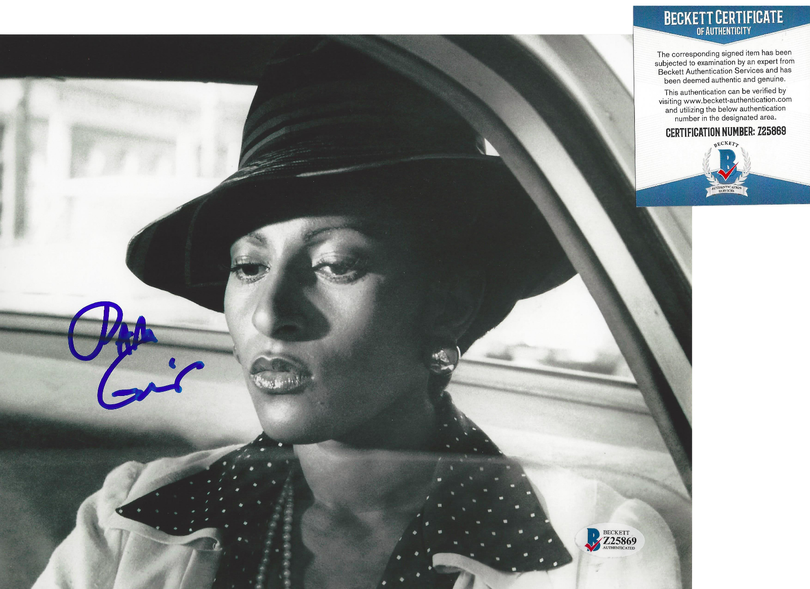 PAM GRIER SIGNED 'FOXY BROWN' 8x10 MOVIE Photo Poster painting ACTRESS PROOF BECKETT COA BAS