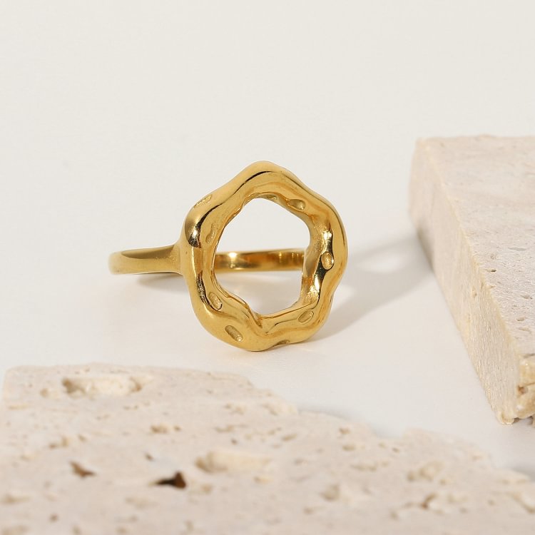 Lava ring ring