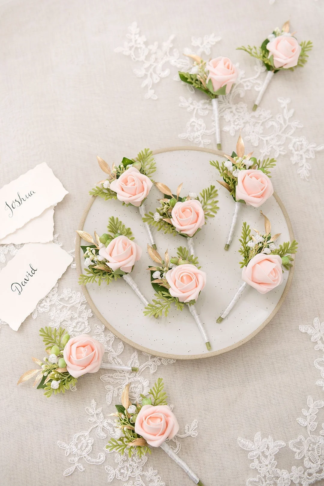 Boutonnieres for Guest in Blush & Cream