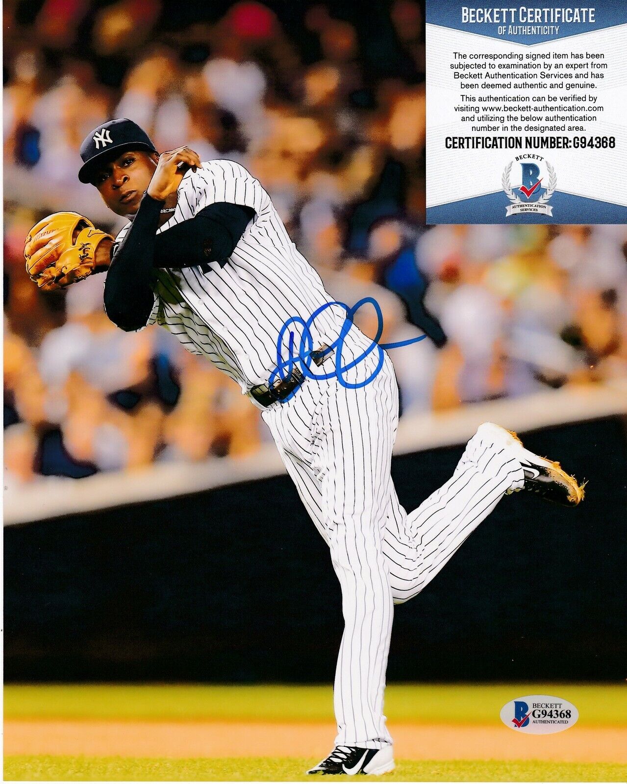 DIDI GREGORIUS NEW YORK YANKEES BECKETT AUTHENTICATED ACTION SIGNED 8x10