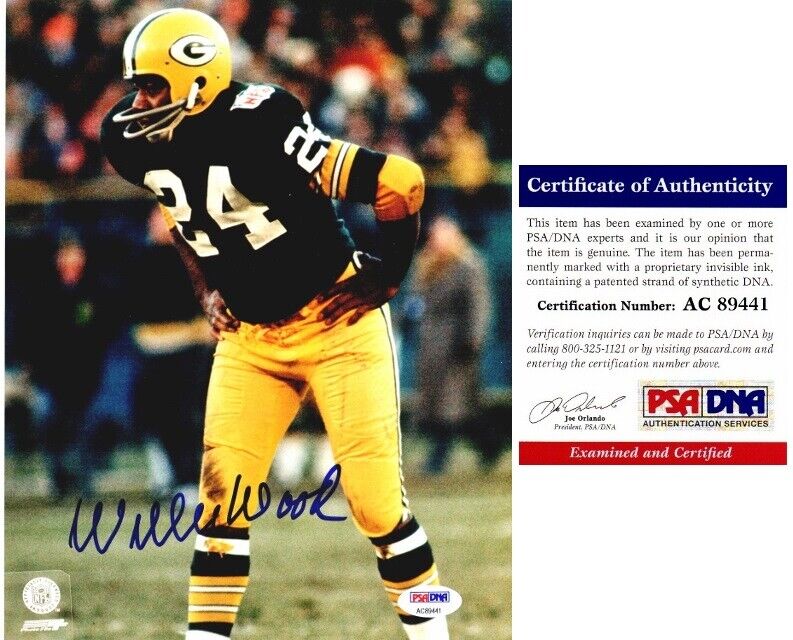 Willie Wood Signed - Autographed Green Bay Packers 8x10 inch Photo Poster painting - PSA/DNA COA