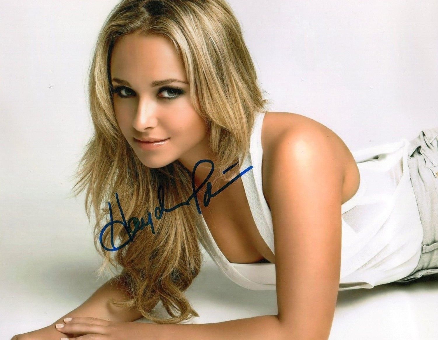 HAYDEN PANETTIERE AUTOGRAPHED SIGNED A4 PP POSTER Photo Poster painting PRINT 5