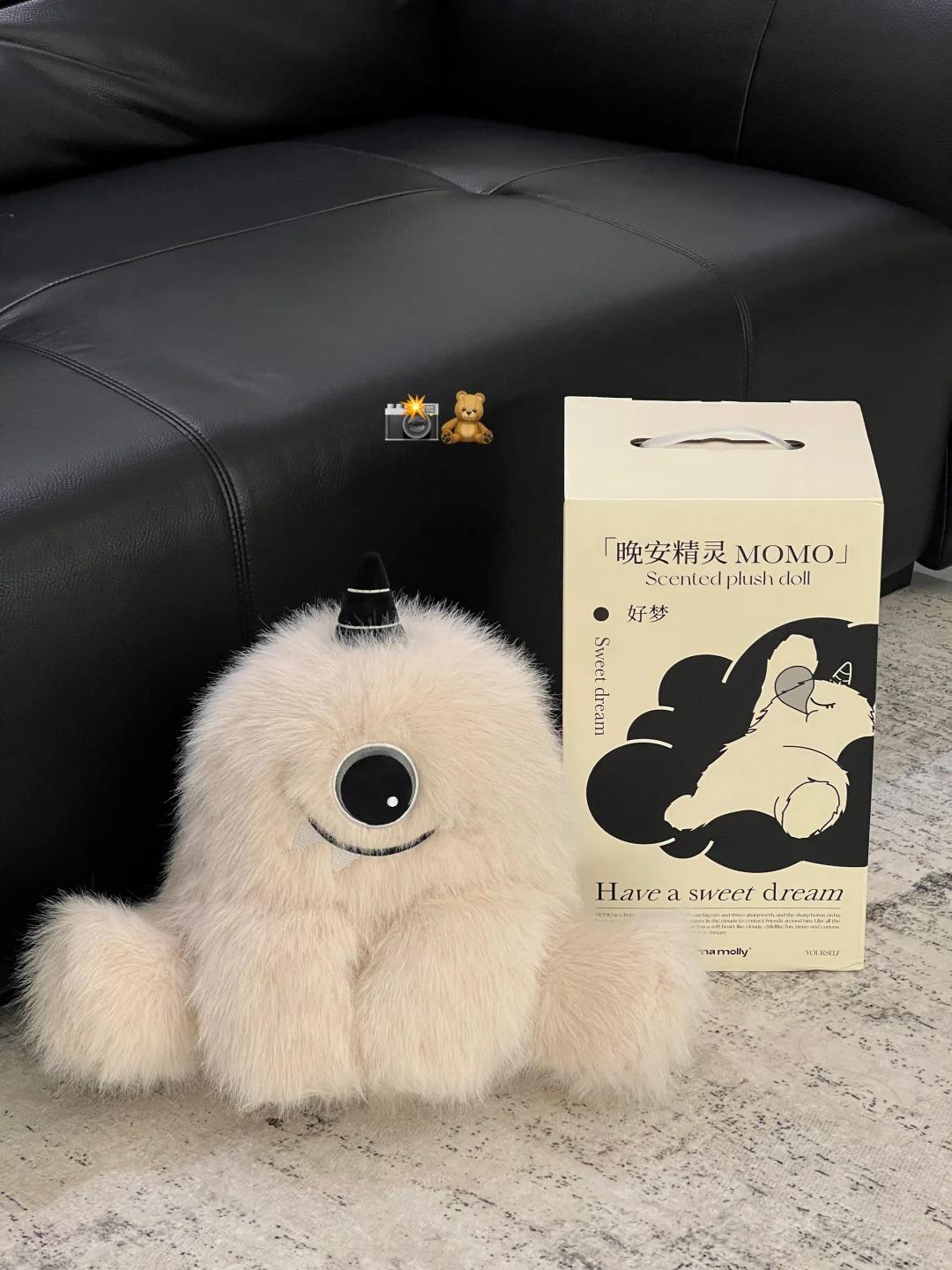 momo car aromatherapy doll