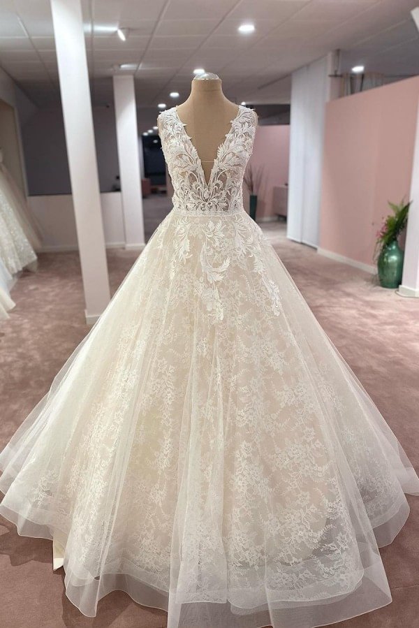 Classy Deep A-Line V-neck Wide Straps Floor-length Wedding Dress With Appliques Lace Tulle | Ballbellas Ballbellas