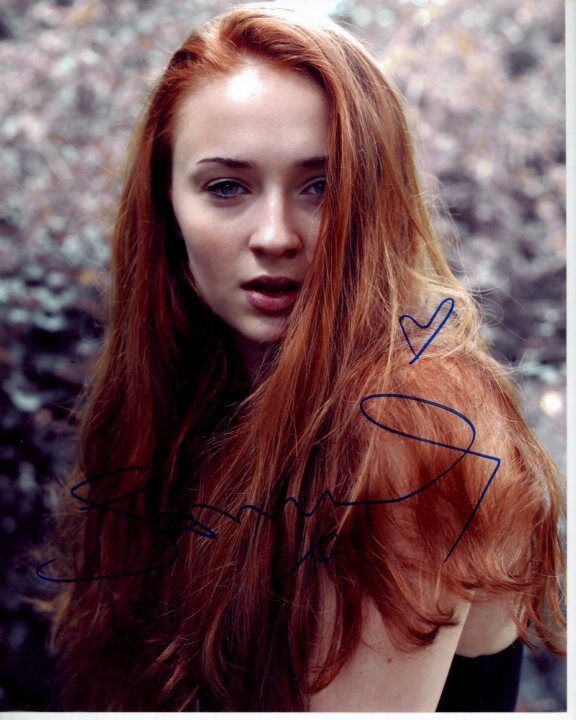 SOPHIE TURNER Signed Autographed Photo Poster painting