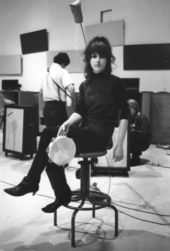 Grace Slick 8x10 Picture Simply Stunning Photo Poster painting Gorgeous Celebrity #2