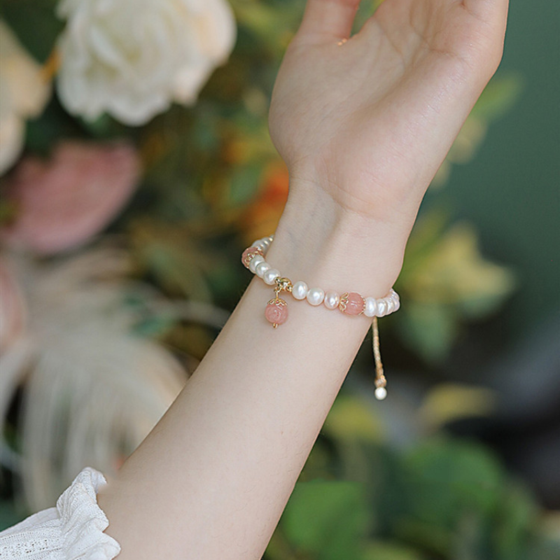 Natural Freshwater Pearl Strawberry Crystal Bracelet