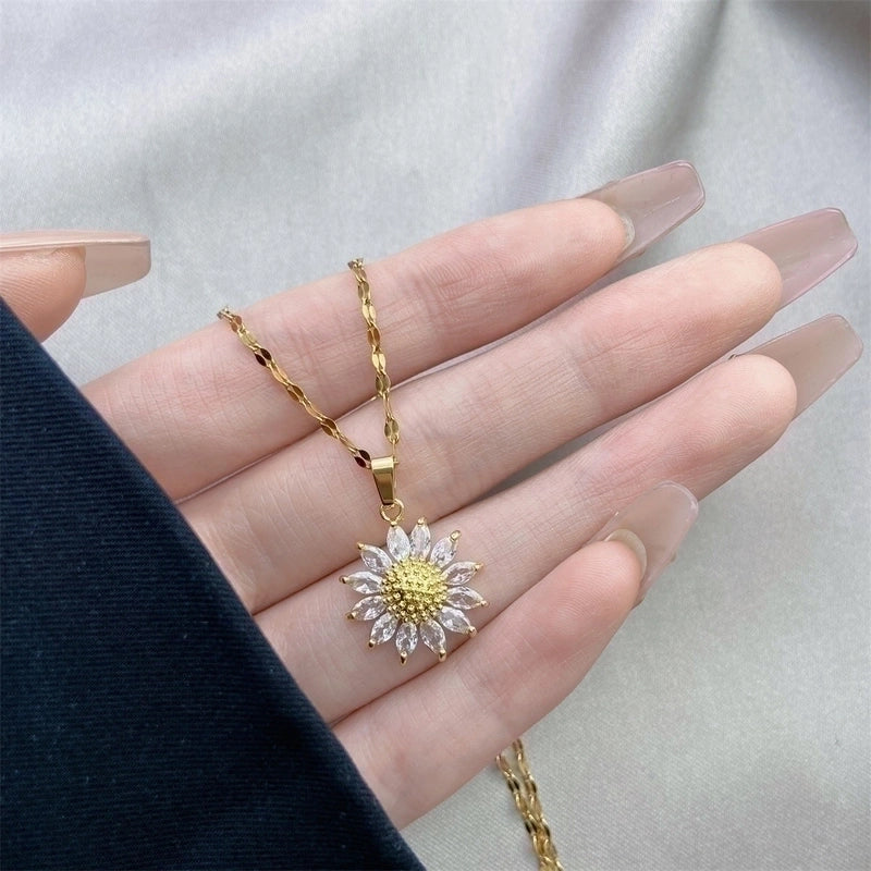 3 Pieces Elegant Minimalist Leaf Four Leaf Clover Insect Stainless Steel Plating Inlay Zircon Pendant Necklace