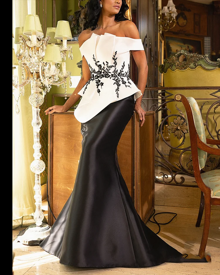 Women's Off-shoulder Embroidered Dress