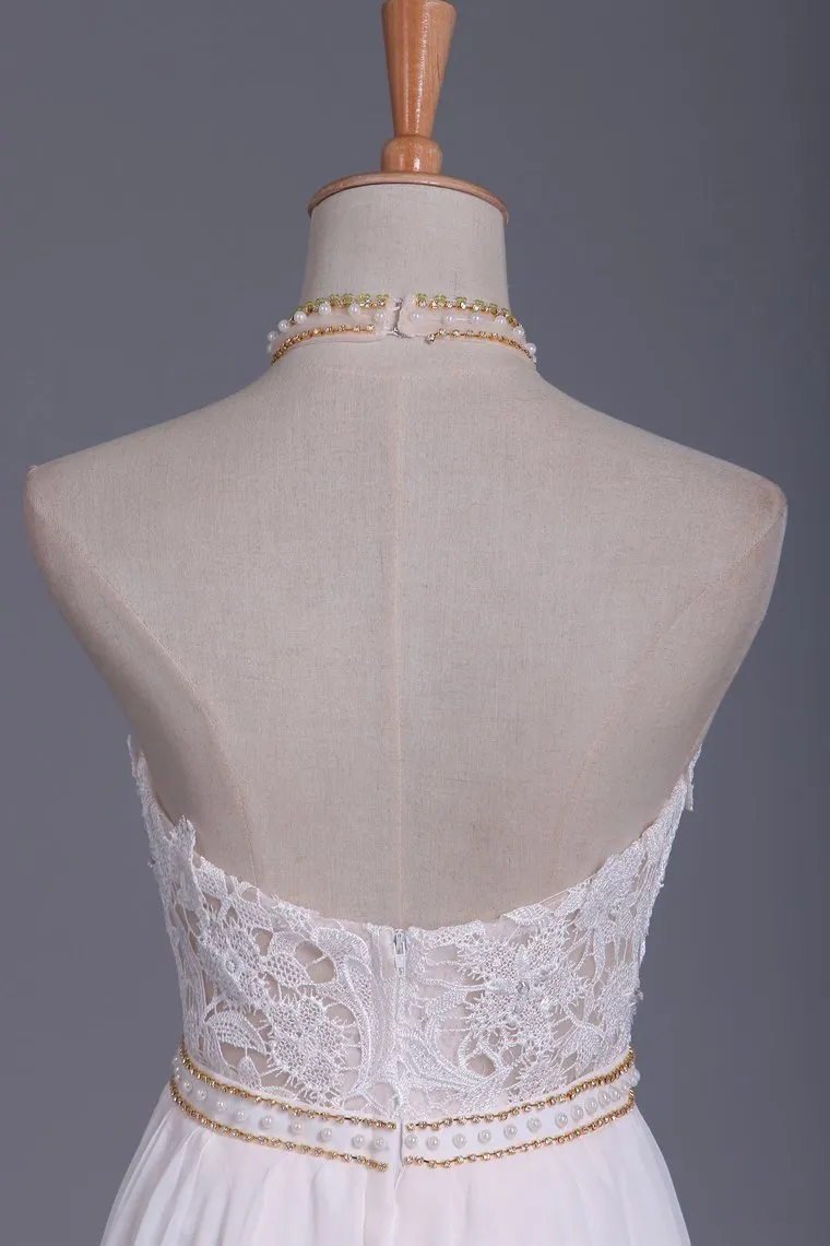 Chic A-line Halter Sleeveless Floor-Length Tulle Wedding Dress Lace Sash