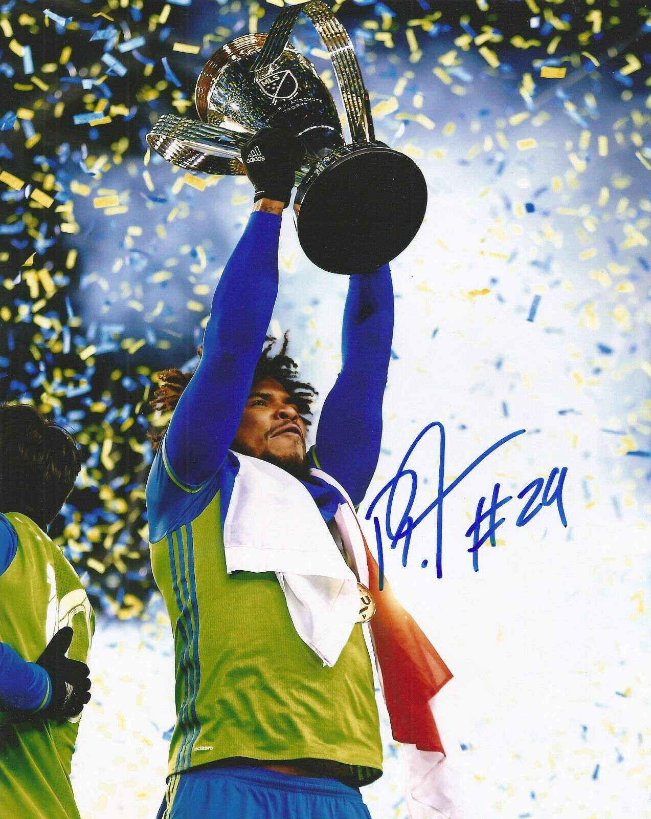 ROMAN TORRES SIGNED SEATTLE SOUNDERS 8x10 Photo Poster painting #1 MLS CUP with COA