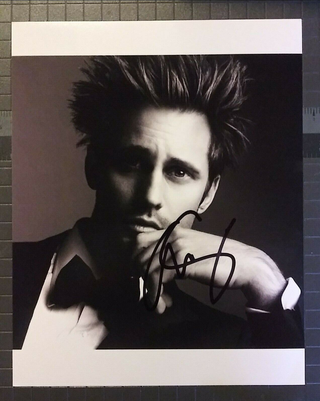 Alexander Skarsgard signed 8x10