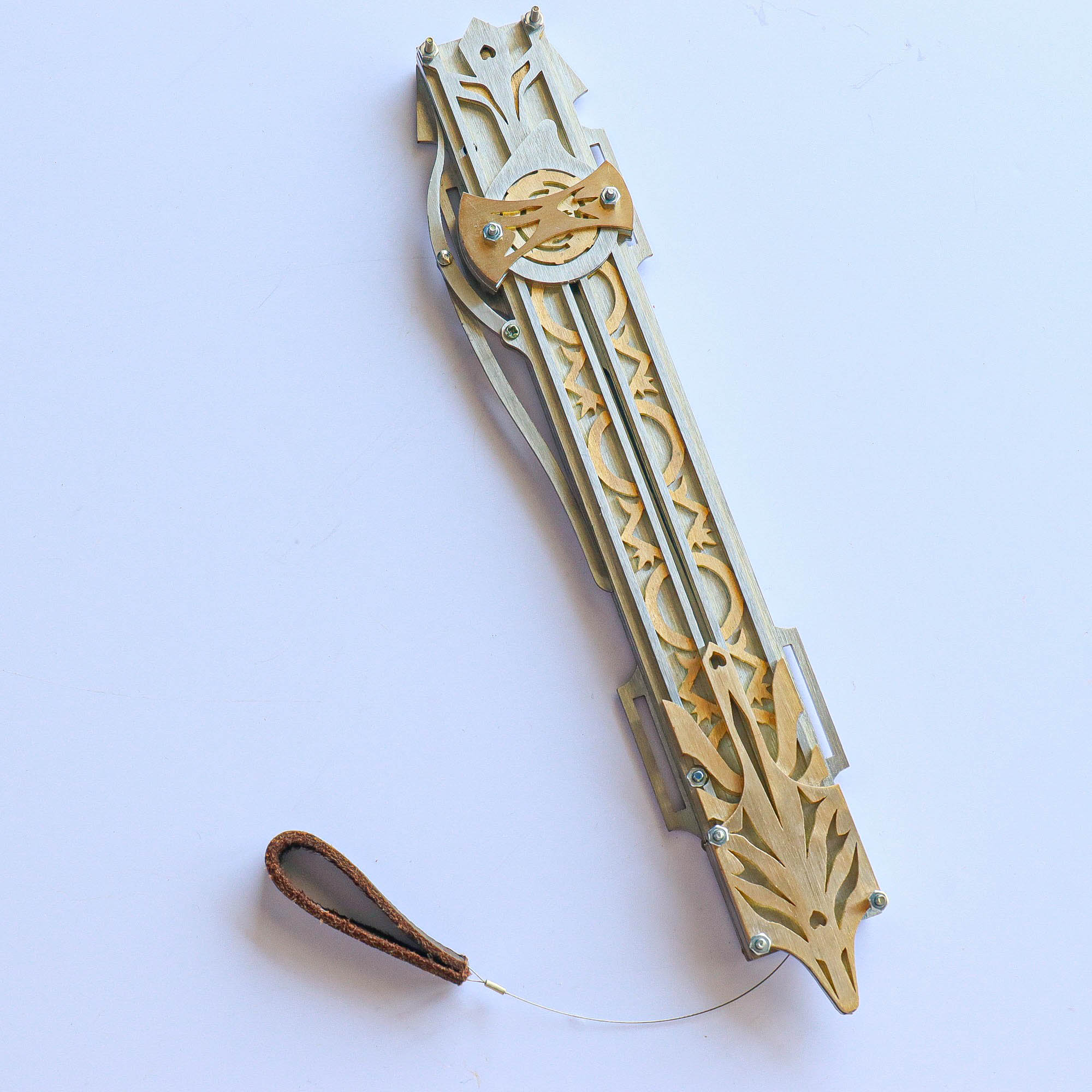 Hidden Blade Aguilar Double acting hidden blade image 2