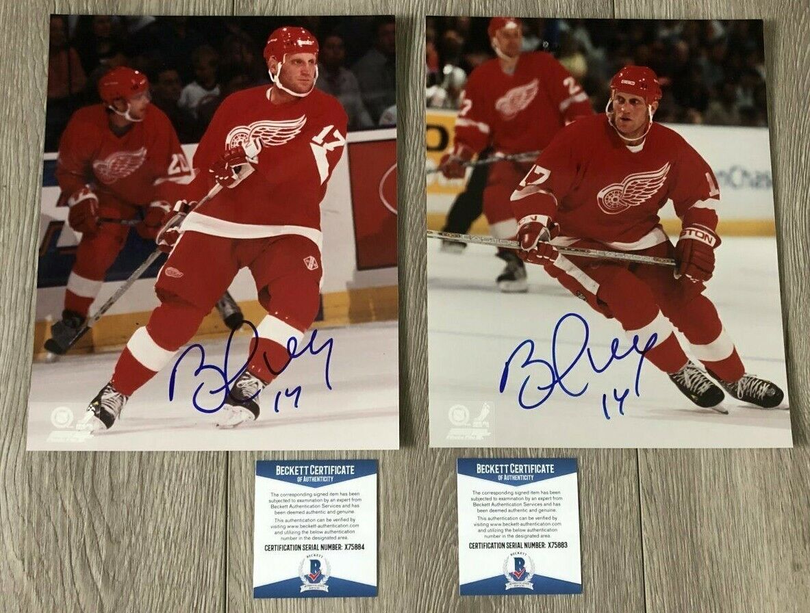 LOT OF 2 BRETT HULL SIGNED DETROIT RED WINGS 8x10 Photo Poster painting w/ BECKETT BAS COA