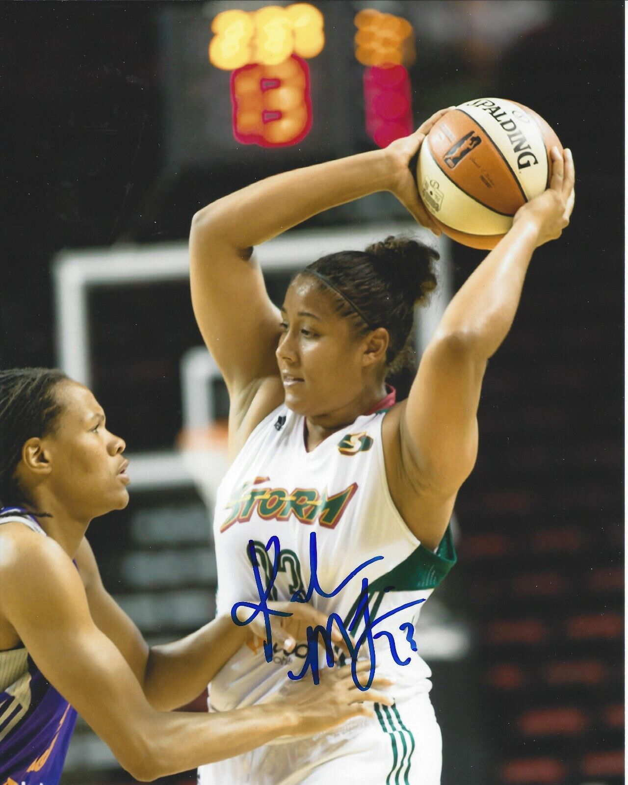 Kalenna Mosqueda-Lewis Autographed 8x10 Seattle Storm UCONNA354