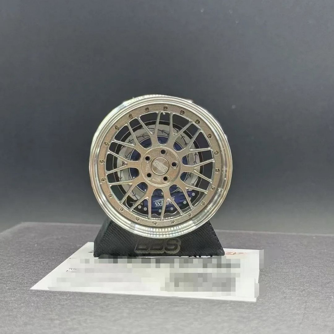 Car-mounted forged aluminum alloy wheel-shaped air freshener (car logo can be customized)