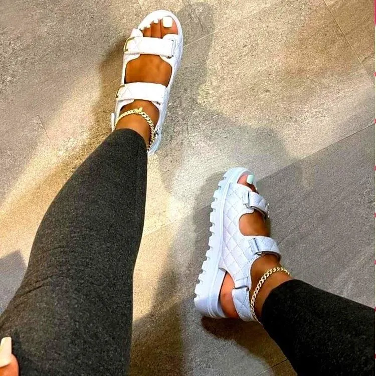 Women Sandals Platform Heels Flat Shoes Ladies Light Sandals Non-slip Summer Fashion Outdoor Female Beach Footwear 2021 New