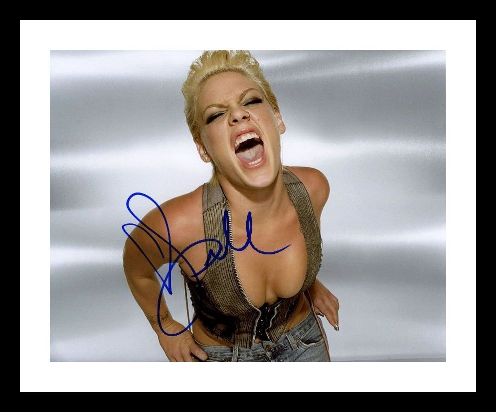 Pink Autograph Signed & Framed Photo Poster painting 3