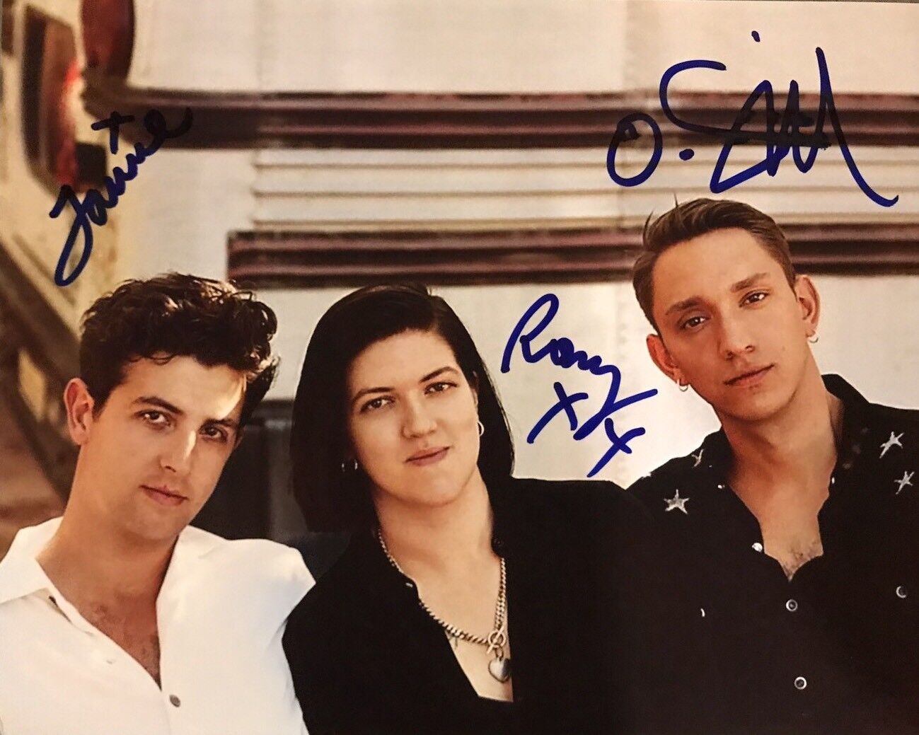 THE XX FULL BAND HAND SIGNED 8x10 Photo Poster painting INDIE POP BAND RARE AUTHENTIC ROMY CROFT