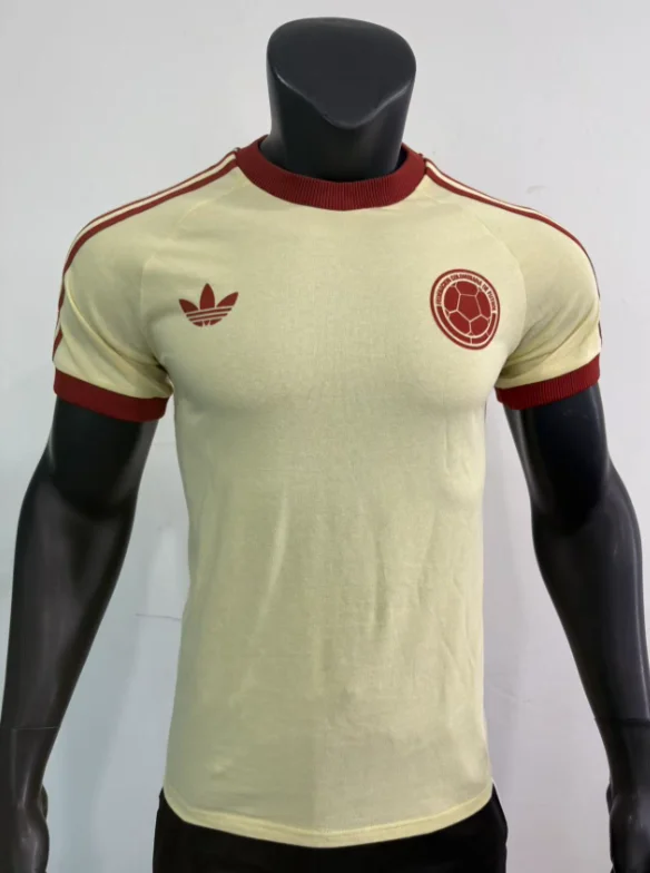 Clover light yellow Columbia cotton T-shirt