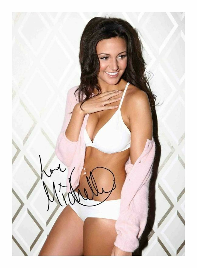 MICHELLE KEEGAN AUTOGRAPH SIGNED PP Photo Poster painting POSTER