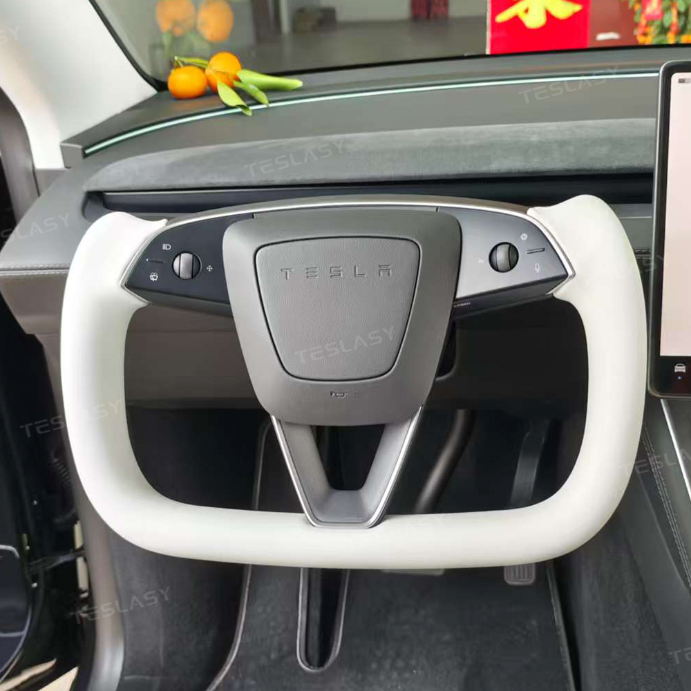 Tesla Model Y Juniper Yoke Steering Wheel – 350mm Upgrade Teslasy