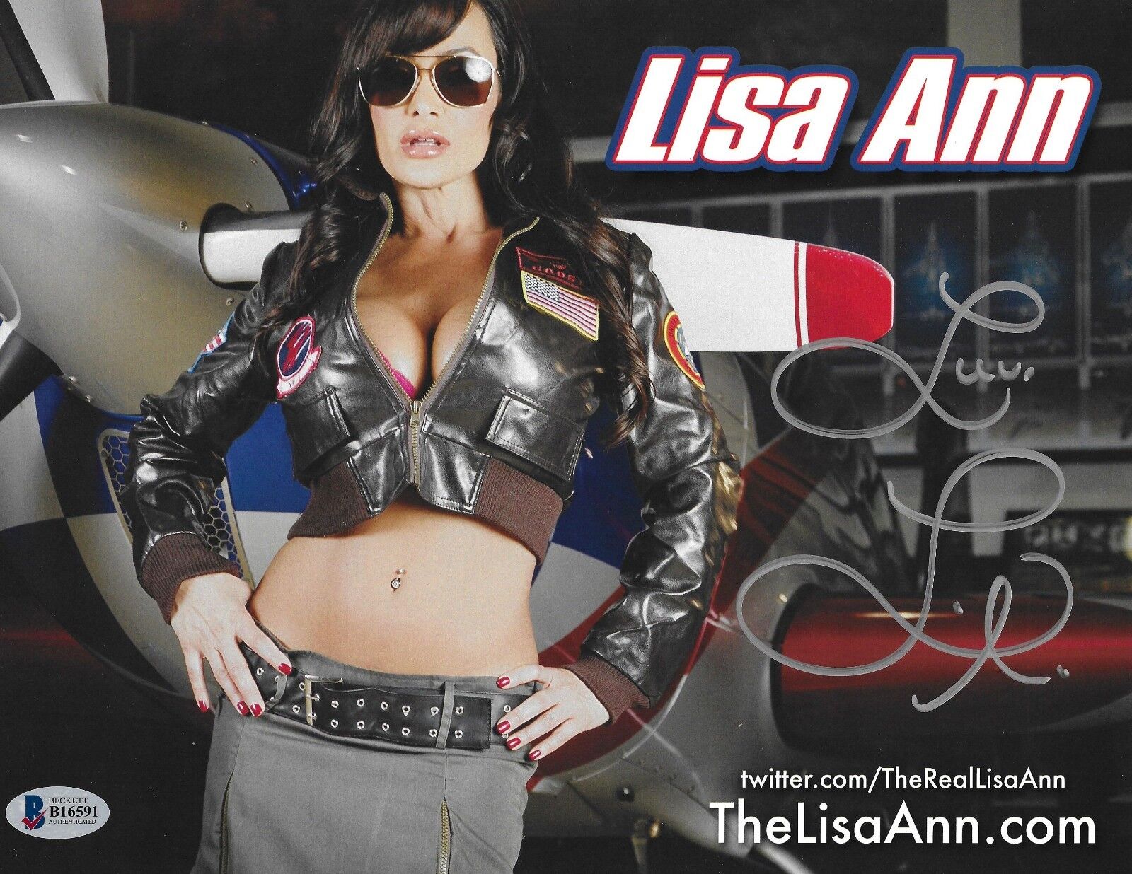 Lisa Ann Signed 8.5x11 Photo Poster painting BAS Beckett COA XXX MILF Porn Star Poster Autograph