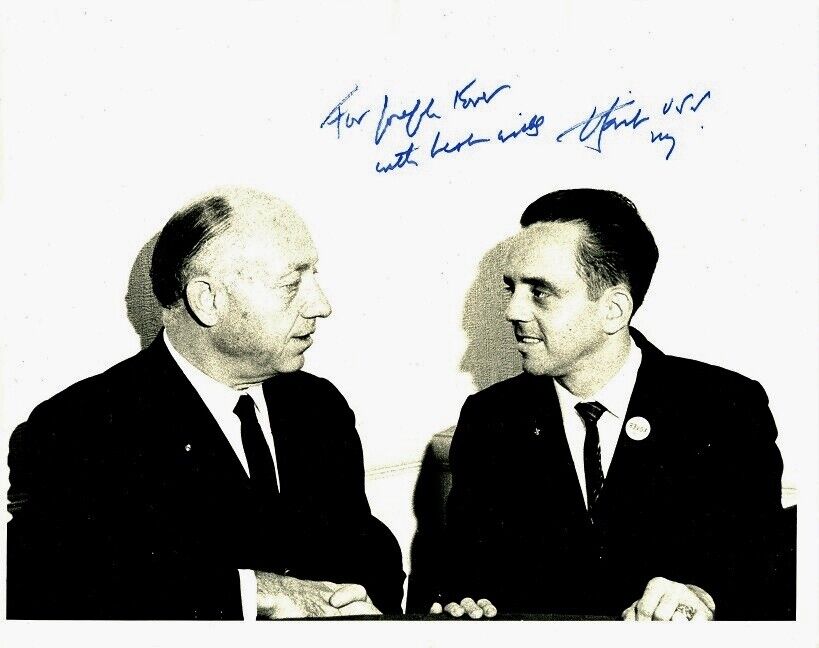 New York Senator JACOB JAVITS Signed Photo Poster painting