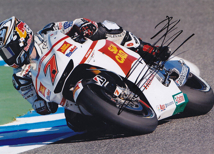 Hiroshi Aoyama Honda Motogp Signed Photo Poster painting 5x7 2011.