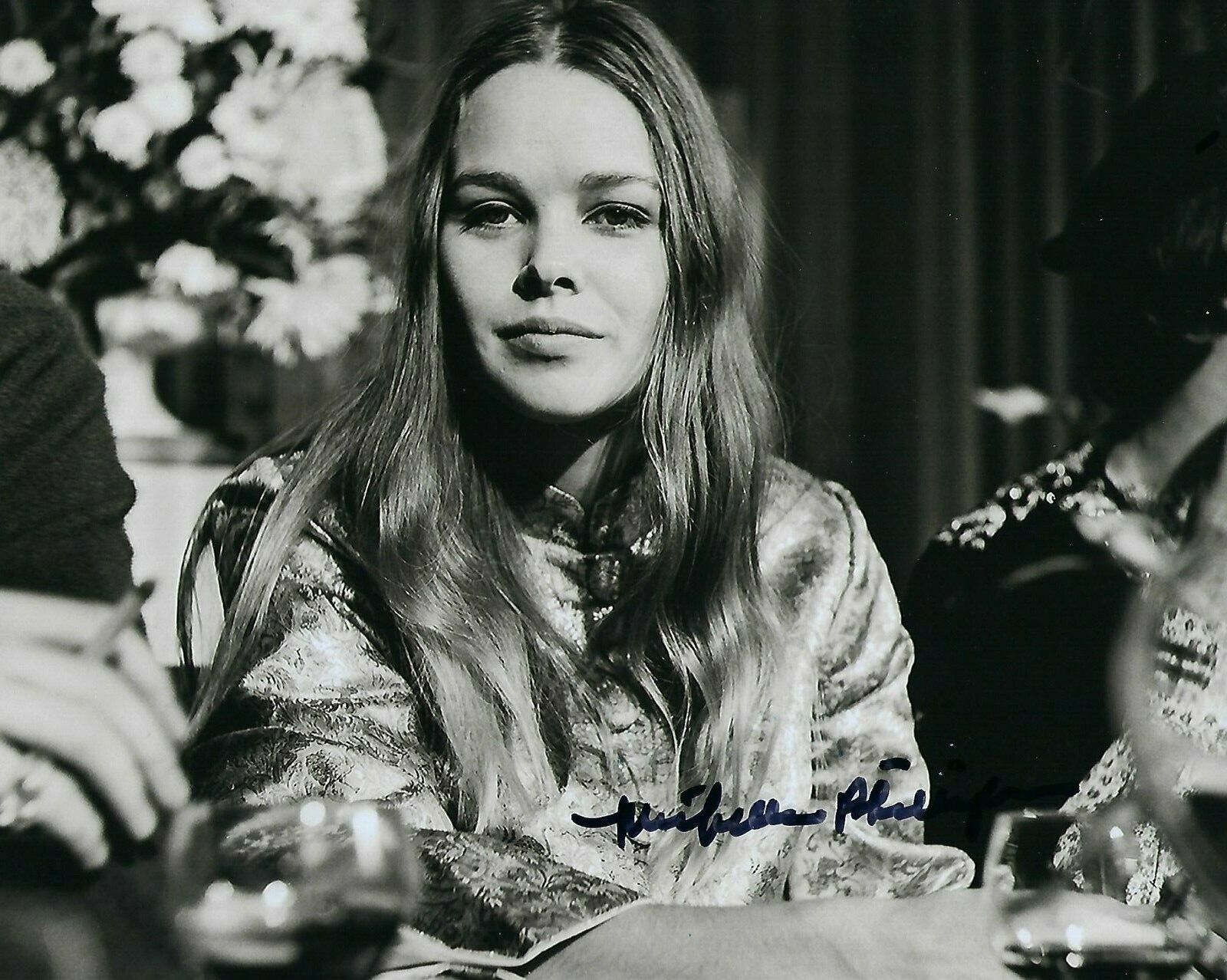 GFA The Mamas and the Papas * MICHELLE PHILLIPS * Signed 8x10 Photo Poster painting M2 COA