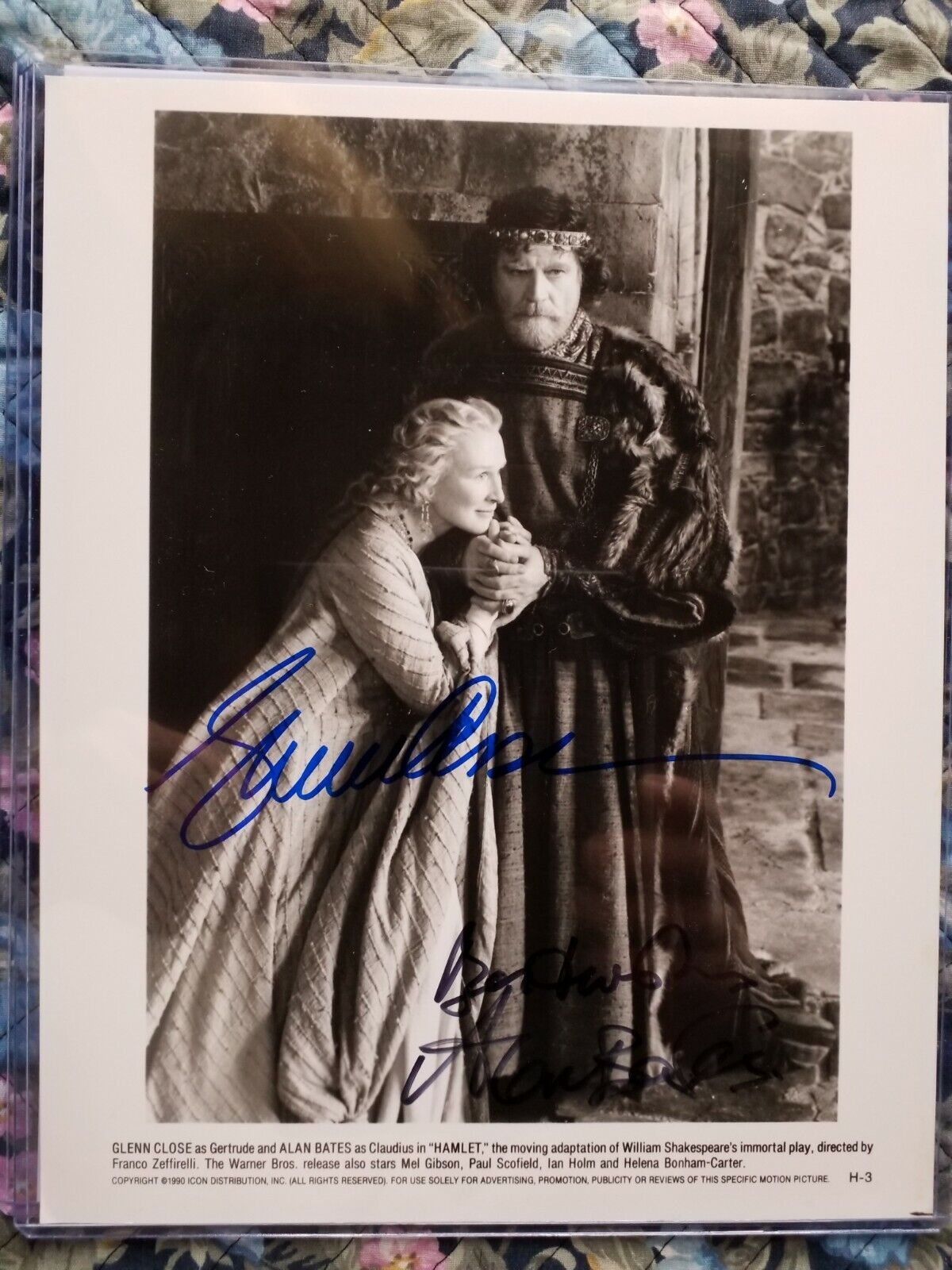 GLENN CLOSE & ALAN BATES Signed AUTOGRAPH 8 x 10 Photo Poster painting